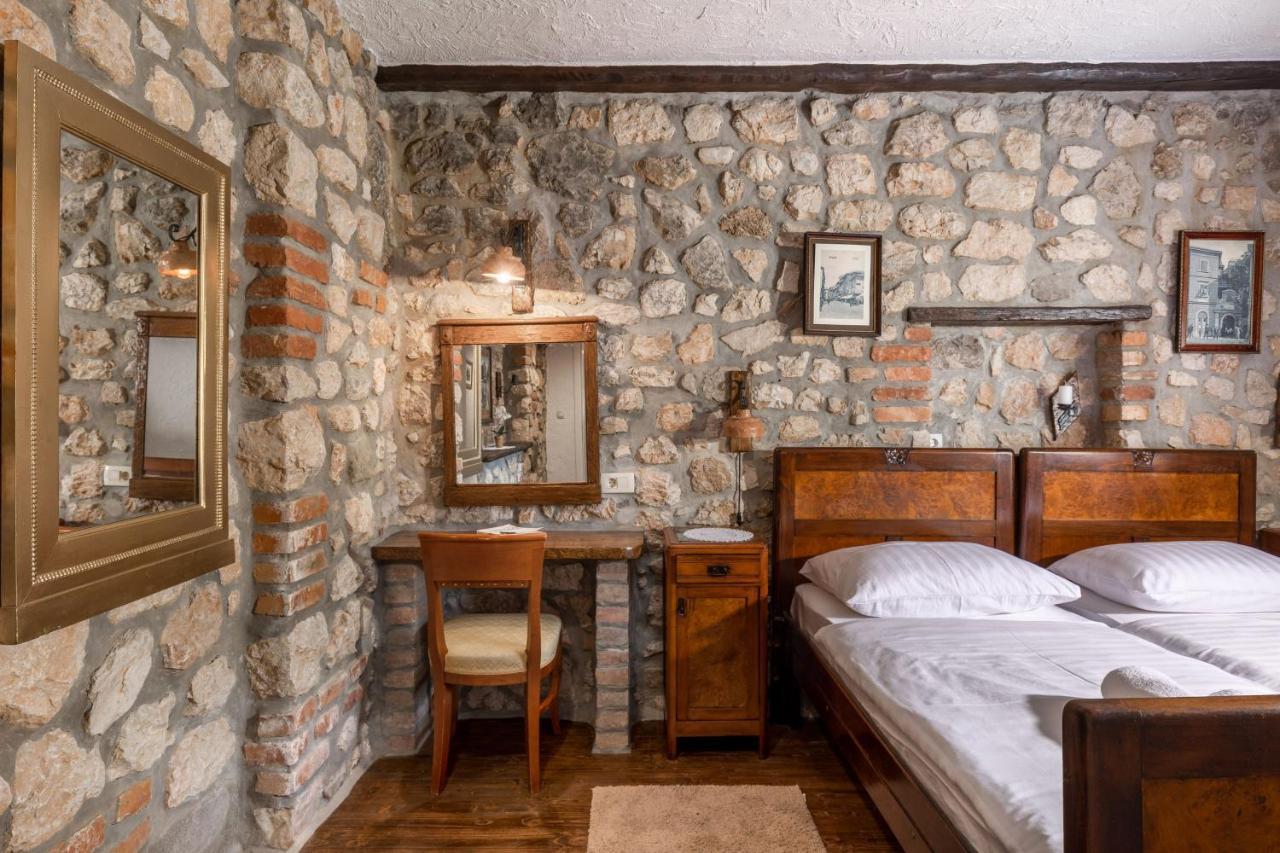 Pool Villa Cupido - Happy Rentals Drivenik Екстериор снимка